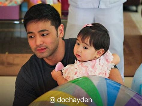 Scarlet Snow: Vicki and Hayden Share Their Child .